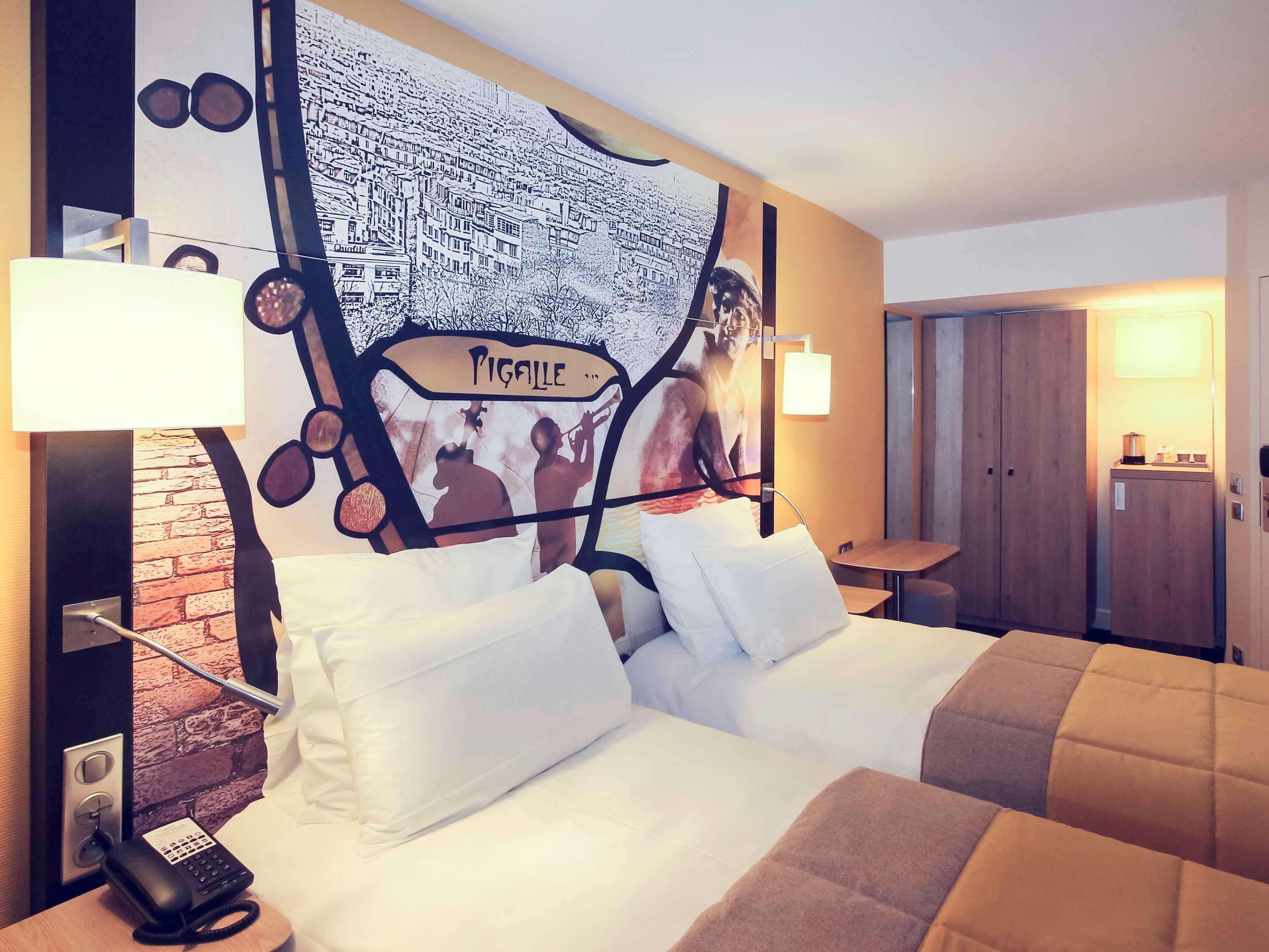 Mercure Paris Pigalle Sacre Coeur Esterno foto