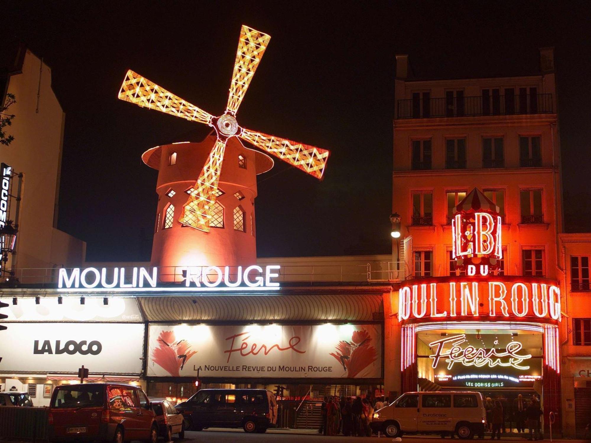 Mercure Paris Pigalle Sacre Coeur Esterno foto
