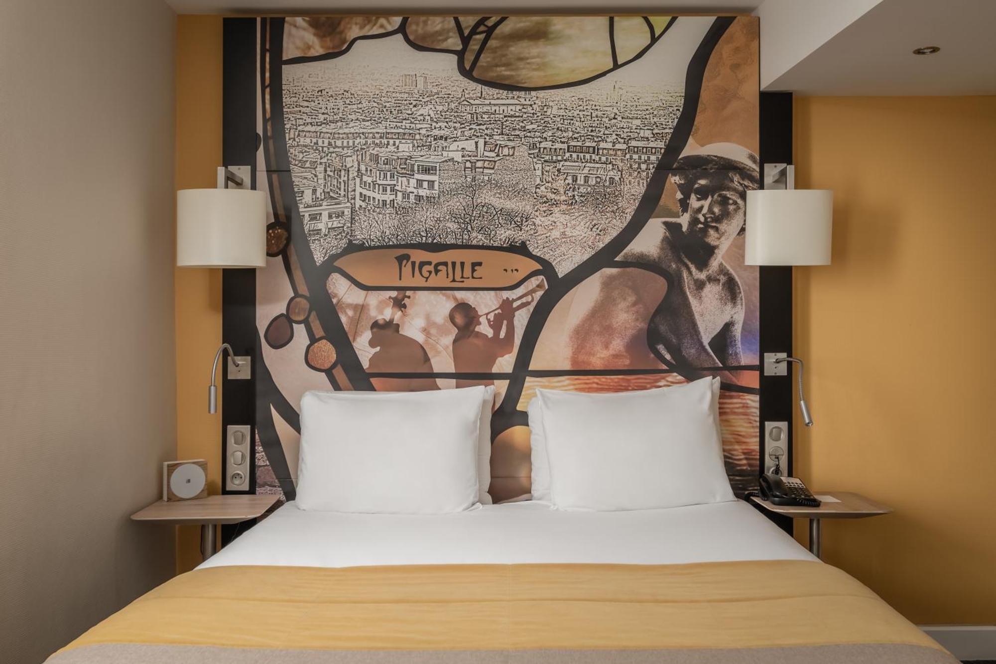 Mercure Paris Pigalle Sacre Coeur Esterno foto