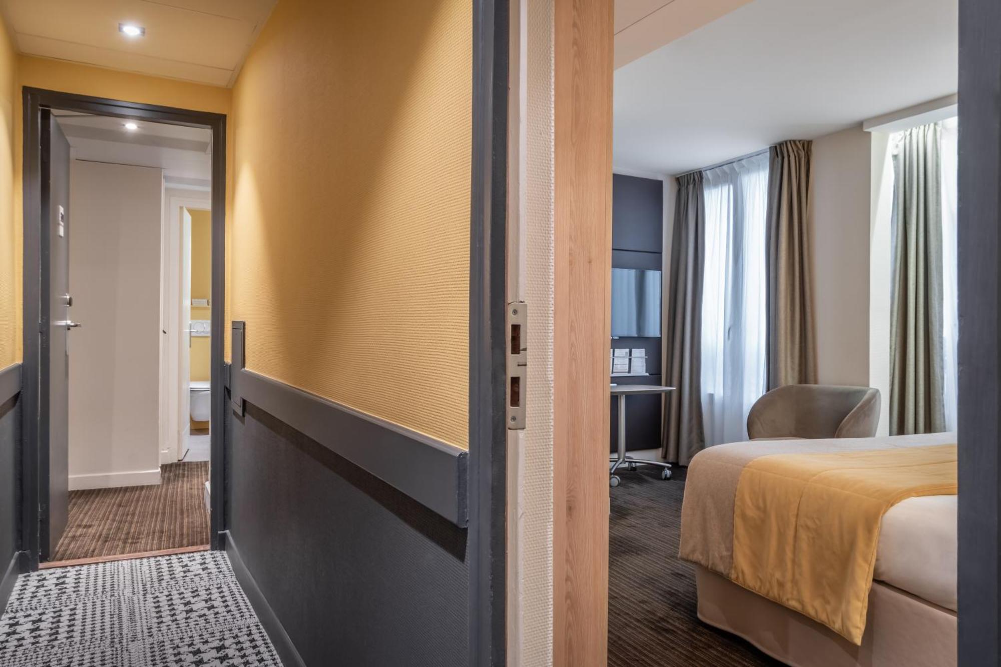 Mercure Paris Pigalle Sacre Coeur Esterno foto