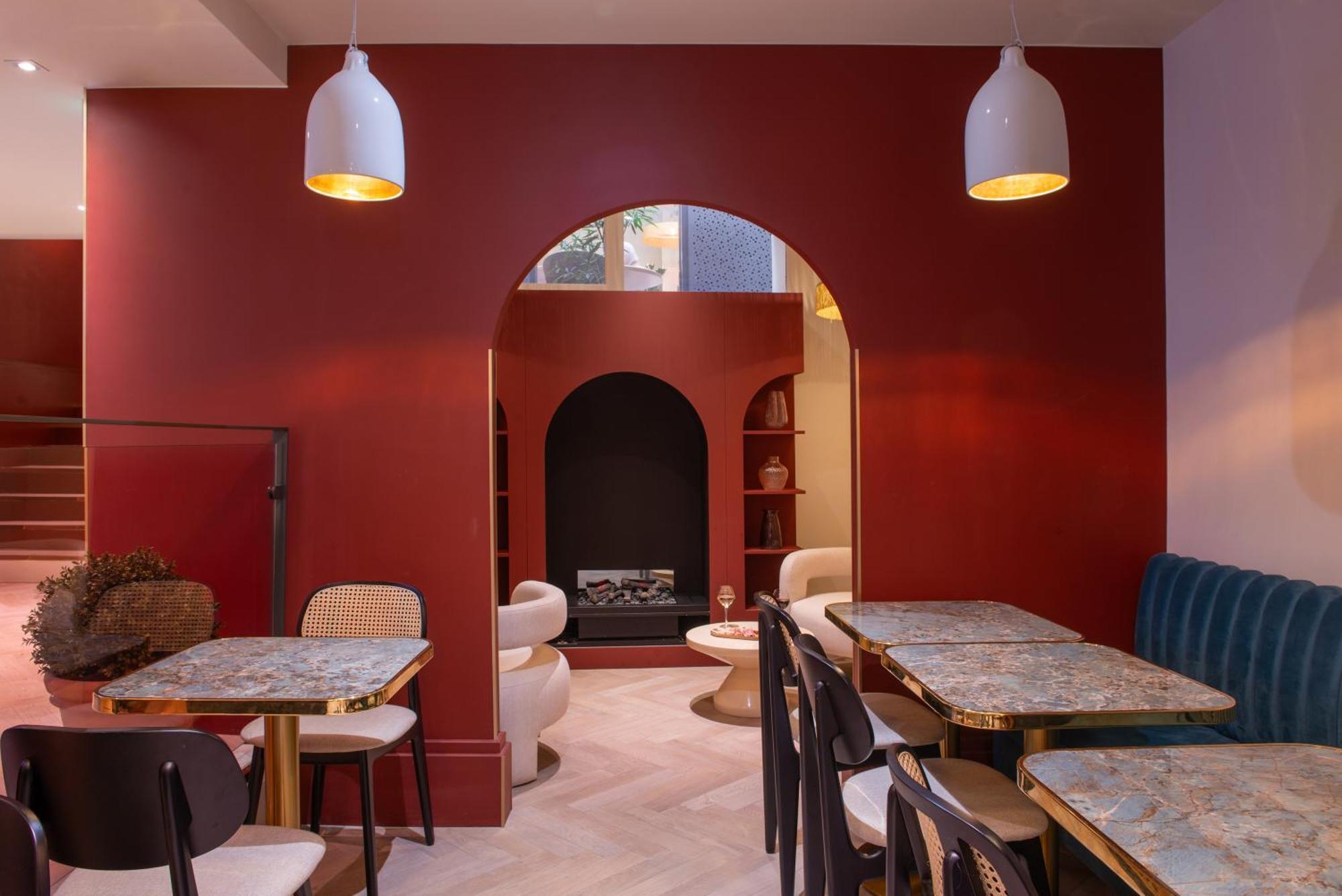 Mercure Paris Pigalle Sacre Coeur Esterno foto